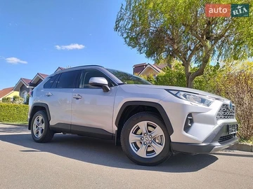Авто Toyota Rav4 2024 № 8749857