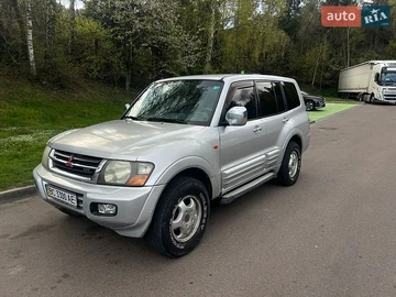 Авто Mitsubishi Pajero Wagon 2001 № 8749887