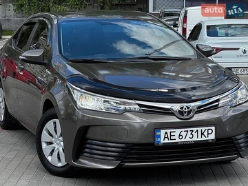 Авто Toyota Corolla 2018 № 8750066