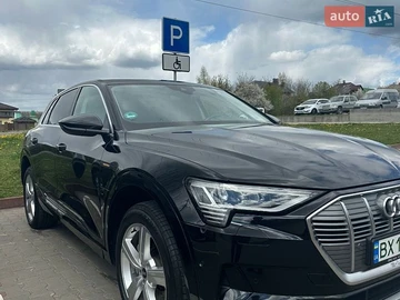 Авто Audi E-Tron 2021 № 8750233
