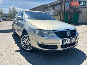 Авто Volkswagen Passat 2009 № 8750286