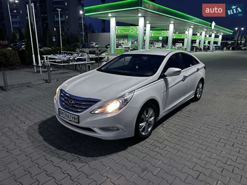 Авто Hyundai Sonata 2010 № 8750290