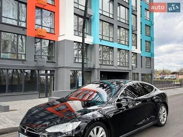 Авто Tesla Model S 2015 № 8750446