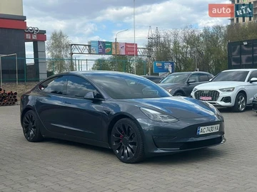 Авто Tesla Model 3 2021 № 8750475