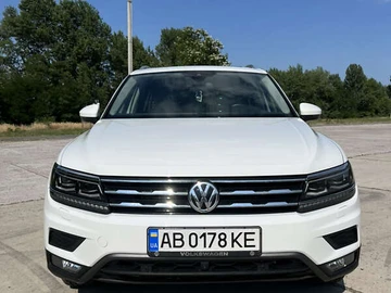 Авто Volkswagen Tiguan 2018 № 8750476