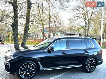 Авто BMW X7 2019 № 8750631