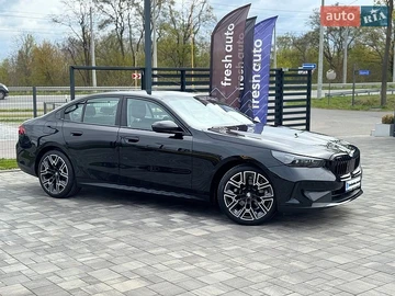 Авто BMW 5 Series 2024 № 8750634