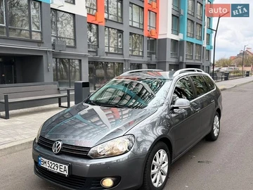 Авто Volkswagen Golf 2010 № 8750847