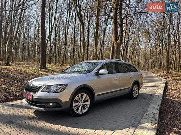 Авто Skoda Superb 2014 № 8750869
