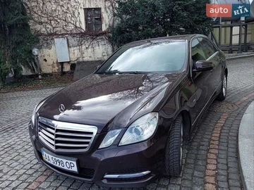 Авто Mercedes E-Class 2011 № 8750875