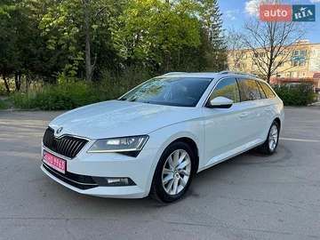 Авто Skoda Superb 2016 № 8750888