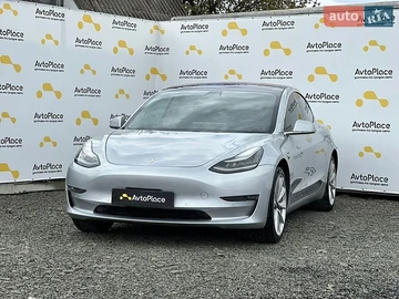 Авто Tesla Model 3 2018 № 8751460