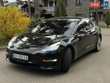 Авто Tesla Model 3 2018 № 8751478