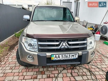 Авто Mitsubishi Pajero 2008 № 8752097
