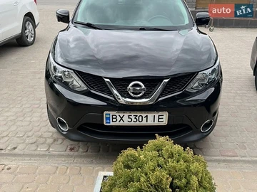 Авто Nissan Rogue Sport 2017 № 8752245