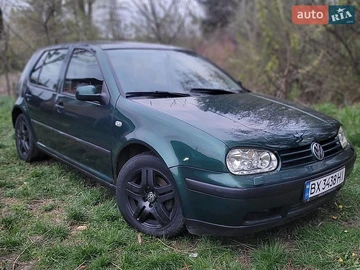 Авто Volkswagen Golf 2000 № 8752589