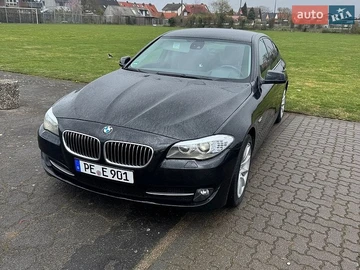 Авто BMW 5 Series 2013 № 8752603