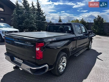Авто Chevrolet Silverado 2019 № 8752628