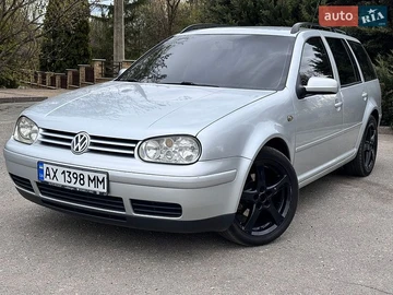 Авто Volkswagen Golf 2001 № 8752644