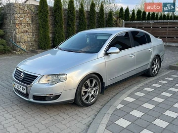 Авто Volkswagen Passat 2009 № 8752764