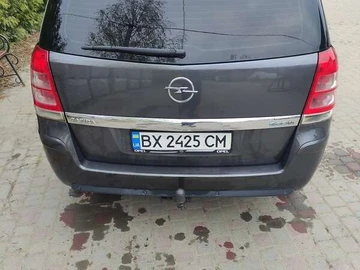 Авто Opel Zafira 2010 № 8753221
