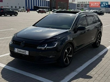 Авто Volkswagen Golf 2015 № 8753396