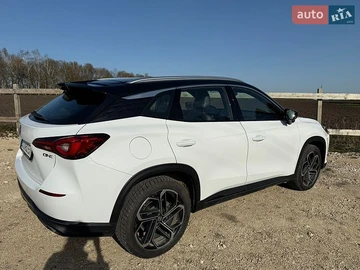Авто MG One 2023 № 8753398
