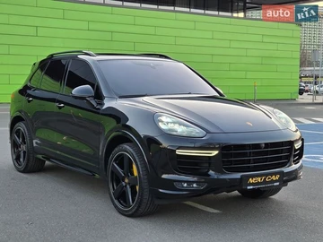 Авто Porsche Cayenne 2015 № 8753422