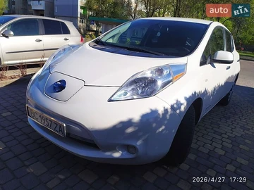 Авто Nissan Leaf 2014 № 8753567