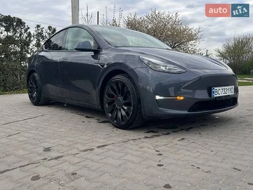 Авто Tesla Model Y 2022 № 8753744