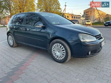 Авто Volkswagen Golf 2004 № 8753931