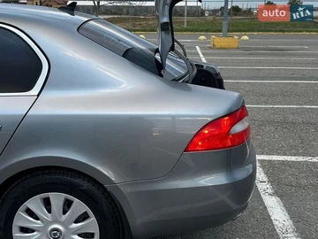 Авто Skoda Superb 2011 № 8754128