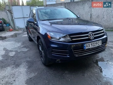 Авто Volkswagen Touareg 2012 № 8754159