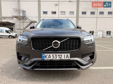 Авто Volvo Xc90 2022 № 8754335