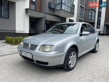 Авто Volkswagen Bora 2003 № 8754349