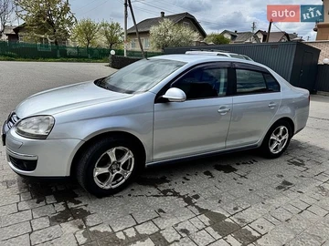 Авто Volkswagen Jetta 2007 № 8754509