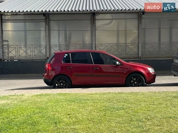 Авто Volkswagen Golf 2003 № 8754513