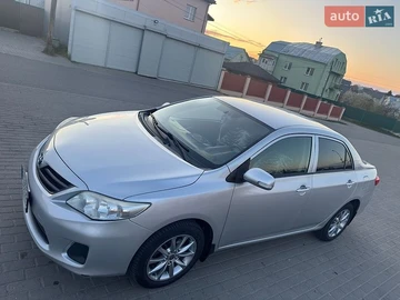 Авто Toyota Corolla 2012 № 8754543