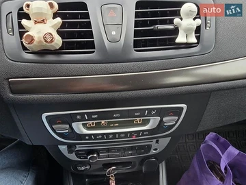Авто Renault Megane 2014 № 8754545