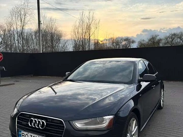 Авто Audi A4 2013 № 8754707