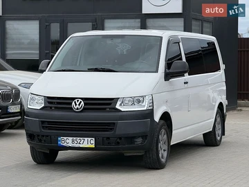 Авто Volkswagen Transporter 2012 № 8754708