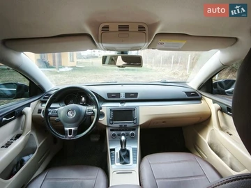 Авто Volkswagen Passat 2014 № 8754711