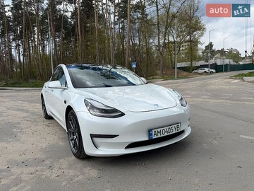 Авто Tesla Model 3 2019 № 8754754