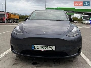 Авто Tesla Model Y 2023 № 8754897