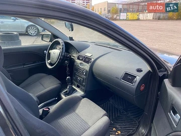 Авто Ford Mondeo 2002 № 8754929