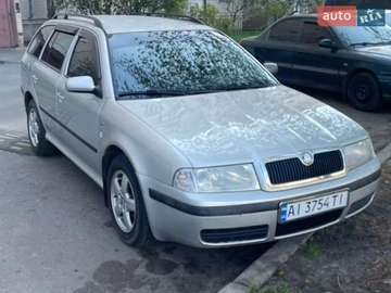 Авто Skoda Octavia 2002 № 8754945
