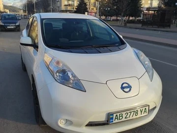 Авто Nissan Leaf 2014 № 8754969