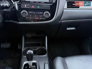 Авто Mitsubishi Outlander 2013 № 8755212