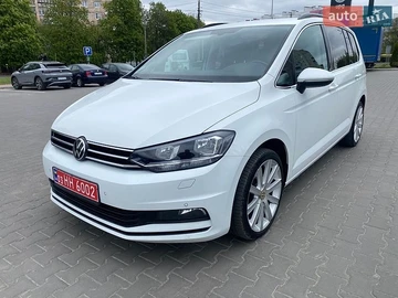 Авто Volkswagen Touran 2020 № 8755234