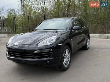 Авто Porsche Cayenne 2013 № 8755316